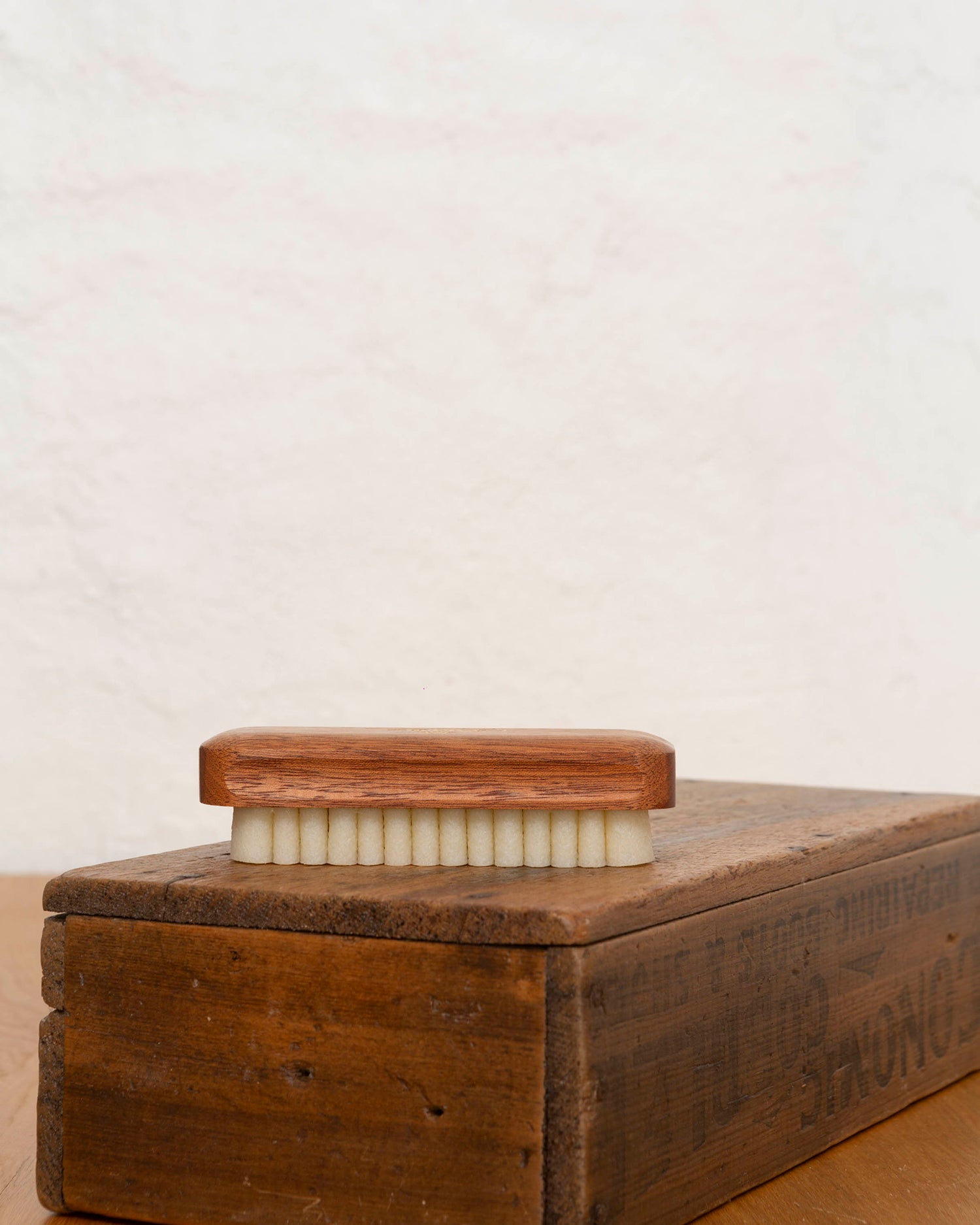 Saphir Suede Brush
