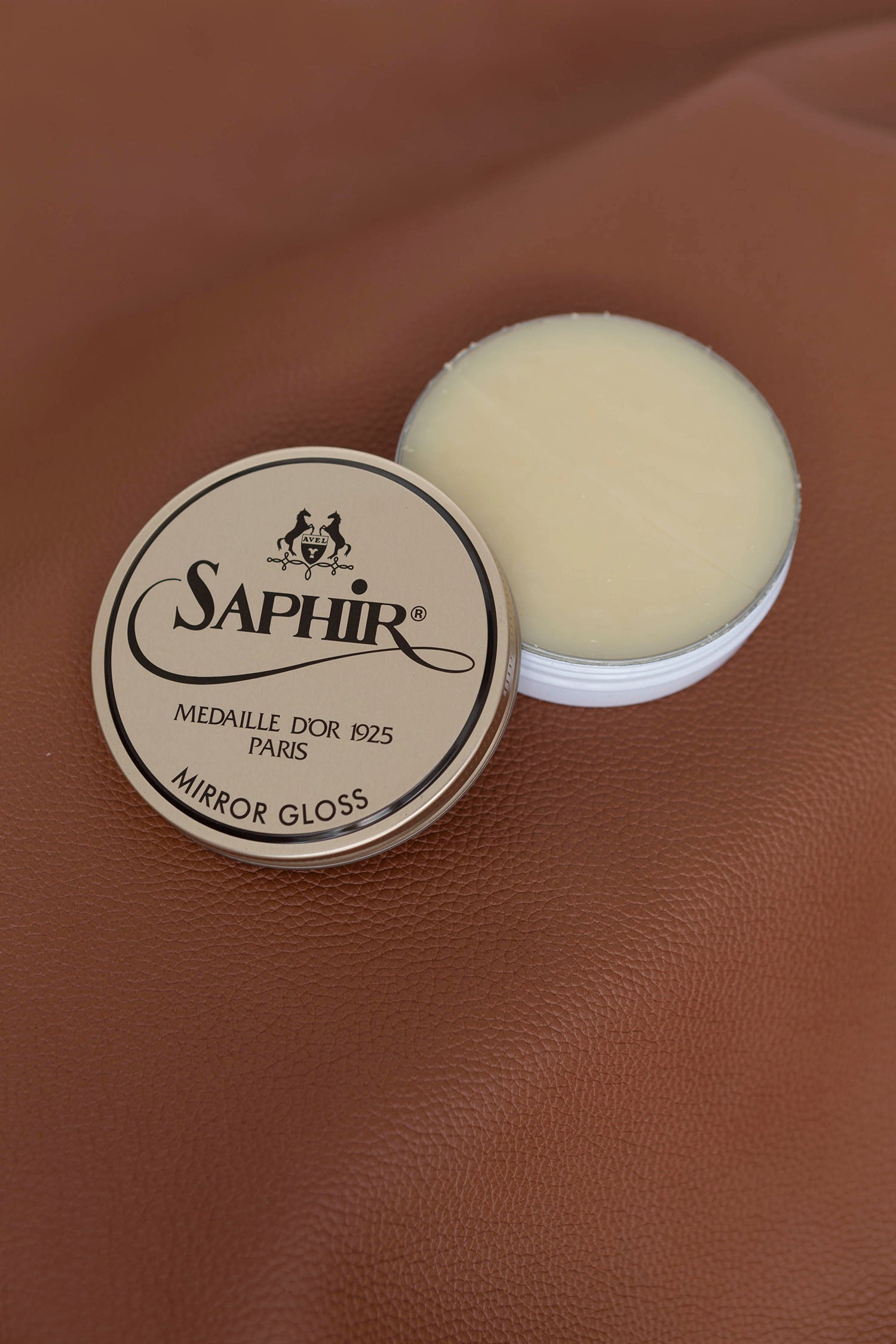 Saphir Mirror Glass